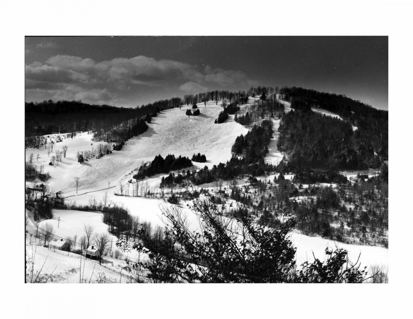 1961 - Laurance Rockefeller Acquires Suicide Six